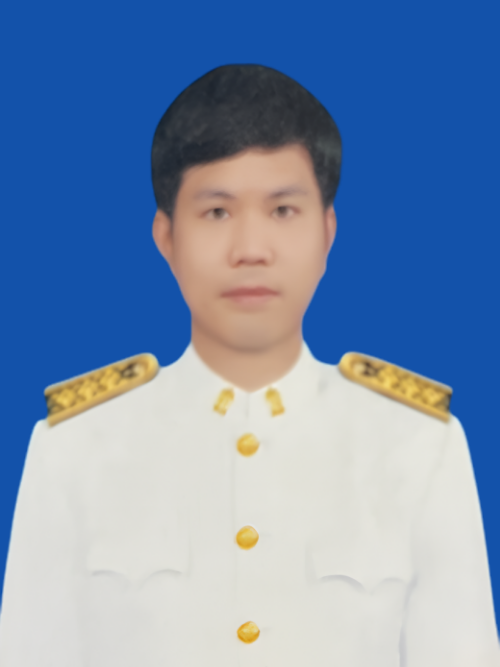 นายฉัตรวิชญ์ ศักดิ์วราภรณ์